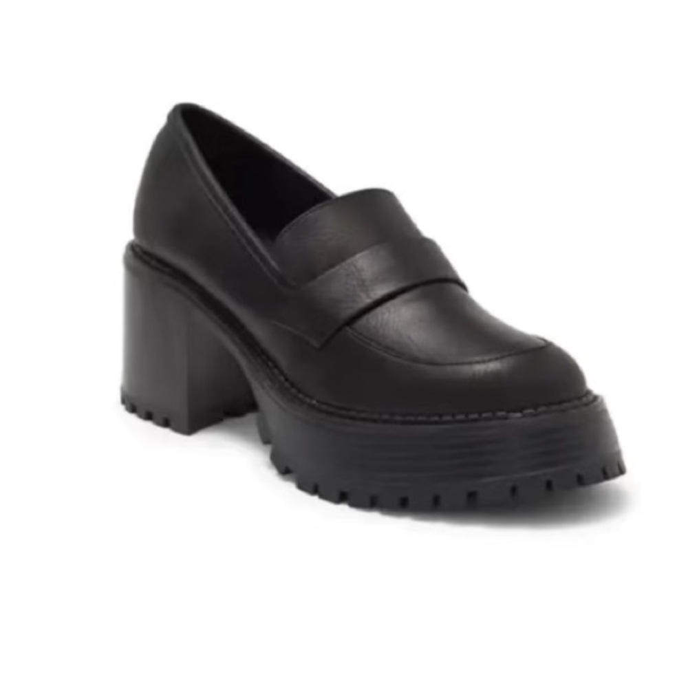 ✨NEW✨ MIA Dalilah Platform Loafer